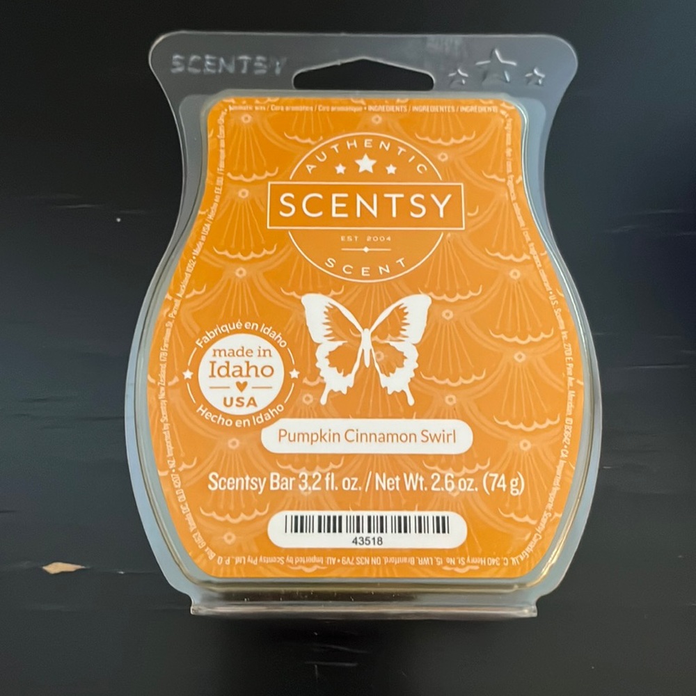 Scentsy Pumpkin Cinnamon Swirl wax bar